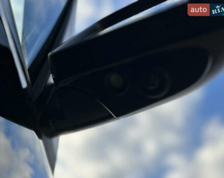 Чорний Ленд Ровер Рендж Ровер, об'ємом двигуна 5 л та пробігом 105 тис. км за 25000 $, фото 8 на Automoto.ua