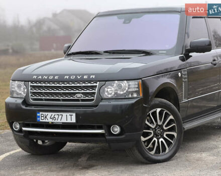 Черный Ленд Ровер Рендж Ровер, объемом двигателя 5 л и пробегом 195 тыс. км за 16000 $, фото 1 на Automoto.ua