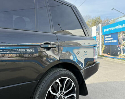 Чорний Ленд Ровер Рендж Ровер, об'ємом двигуна 4.37 л та пробігом 300 тис. км за 18999 $, фото 10 на Automoto.ua