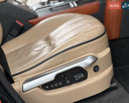 Черный Ленд Ровер Рендж Ровер, объемом двигателя 5 л и пробегом 195 тыс. км за 16000 $, фото 26 на Automoto.ua