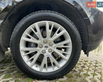 Чорний Ленд Ровер Рендж Ровер, об'ємом двигуна 5 л та пробігом 105 тис. км за 25000 $, фото 15 на Automoto.ua