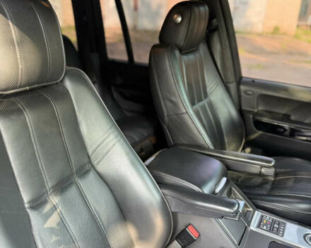 Чорний Ленд Ровер Рендж Ровер, об'ємом двигуна 4.37 л та пробігом 227 тис. км за 16900 $, фото 11 на Automoto.ua