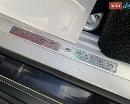 Чорний Ленд Ровер Рендж Ровер, об'ємом двигуна 5 л та пробігом 231 тис. км за 19500 $, фото 26 на Automoto.ua