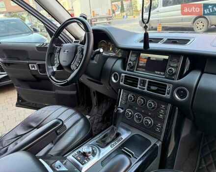 Черный Ленд Ровер Рендж Ровер, объемом двигателя 5 л и пробегом 179 тыс. км за 22900 $, фото 49 на Automoto.ua
