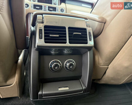 Чорний Ленд Ровер Рендж Ровер, об'ємом двигуна 4.37 л та пробігом 390 тис. км за 20500 $, фото 12 на Automoto.ua