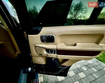 Черный Ленд Ровер Рендж Ровер, объемом двигателя 5 л и пробегом 265 тыс. км за 17999 $, фото 23 на Automoto.ua