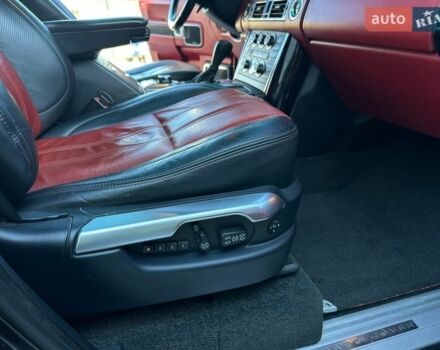 Чорний Ленд Ровер Рендж Ровер, об'ємом двигуна 5 л та пробігом 372 тис. км за 12500 $, фото 40 на Automoto.ua