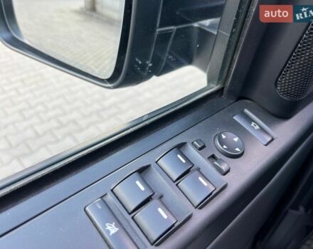 Чорний Ленд Ровер Рендж Ровер, об'ємом двигуна 4.37 л та пробігом 203 тис. км за 24000 $, фото 21 на Automoto.ua