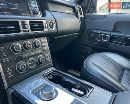 Чорний Ленд Ровер Рендж Ровер, об'ємом двигуна 4.37 л та пробігом 203 тис. км за 24000 $, фото 37 на Automoto.ua
