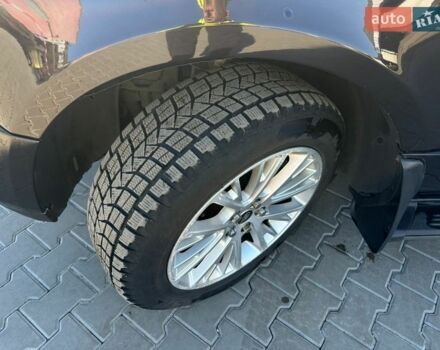 Чорний Ленд Ровер Рендж Ровер, об'ємом двигуна 5 л та пробігом 372 тис. км за 12500 $, фото 26 на Automoto.ua