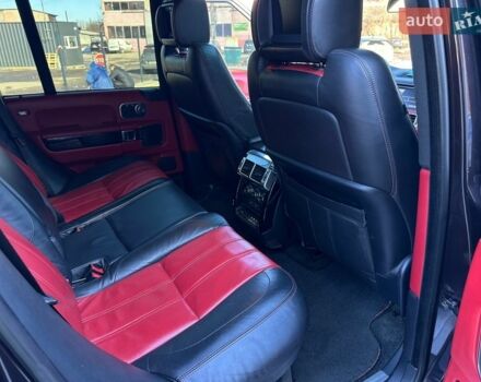 Чорний Ленд Ровер Рендж Ровер, об'ємом двигуна 5 л та пробігом 372 тис. км за 12500 $, фото 39 на Automoto.ua