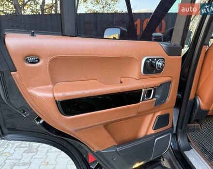 Черный Ленд Ровер Рендж Ровер, объемом двигателя 5 л и пробегом 230 тыс. км за 17900 $, фото 20 на Automoto.ua