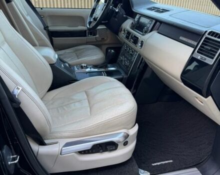 Чорний Ленд Ровер Рендж Ровер, об'ємом двигуна 5 л та пробігом 181 тис. км за 17999 $, фото 18 на Automoto.ua