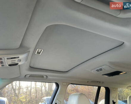 Чорний Ленд Ровер Рендж Ровер, об'ємом двигуна 5 л та пробігом 258 тис. км за 17000 $, фото 13 на Automoto.ua