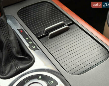 Черный Ленд Ровер Рендж Ровер, объемом двигателя 5 л и пробегом 195 тыс. км за 16000 $, фото 33 на Automoto.ua