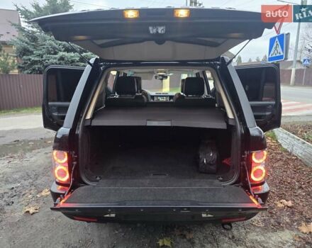 Черный Ленд Ровер Рендж Ровер, объемом двигателя 5 л и пробегом 199 тыс. км за 17000 $, фото 13 на Automoto.ua