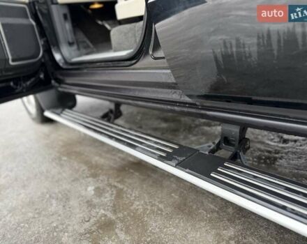 Чорний Ленд Ровер Рендж Ровер, об'ємом двигуна 5 л та пробігом 163 тис. км за 11990 $, фото 38 на Automoto.ua