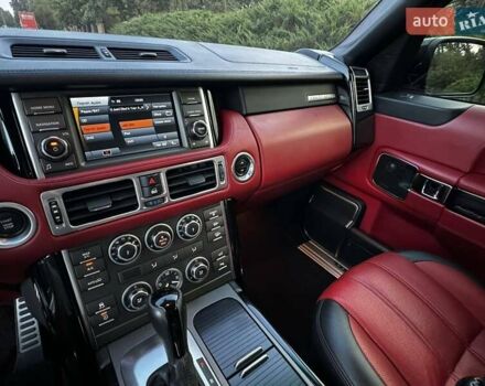 Чорний Ленд Ровер Рендж Ровер, об'ємом двигуна 5 л та пробігом 232 тис. км за 22000 $, фото 14 на Automoto.ua