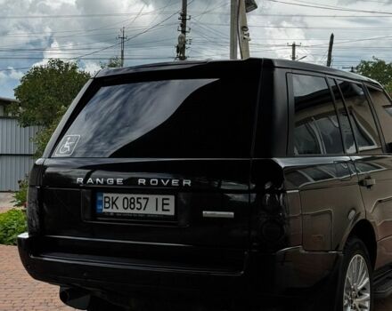 Чорний Ленд Ровер Рендж Ровер, об'ємом двигуна 5 л та пробігом 374 тис. км за 14800 $, фото 17 на Automoto.ua