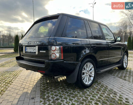 Чорний Ленд Ровер Рендж Ровер, об'ємом двигуна 5 л та пробігом 105 тис. км за 25000 $, фото 2 на Automoto.ua