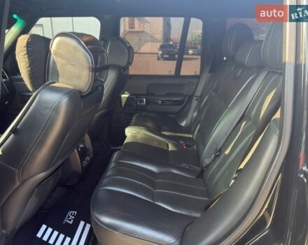 Черный Ленд Ровер Рендж Ровер, объемом двигателя 5 л и пробегом 242 тыс. км за 14999 $, фото 8 на Automoto.ua