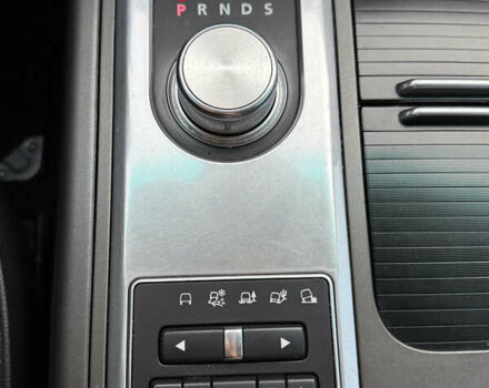 Чорний Ленд Ровер Рендж Ровер, об'ємом двигуна 4.37 л та пробігом 300 тис. км за 18999 $, фото 23 на Automoto.ua