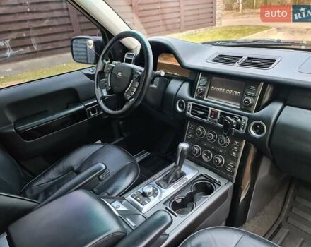 Черный Ленд Ровер Рендж Ровер, объемом двигателя 5 л и пробегом 137 тыс. км за 18000 $, фото 36 на Automoto.ua
