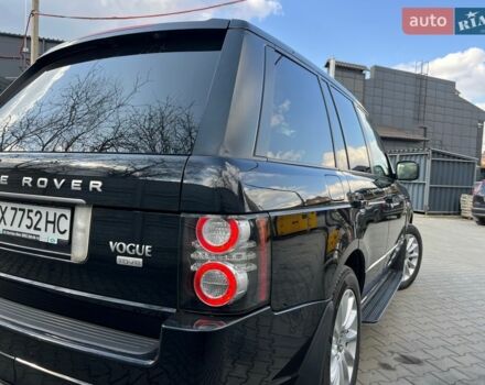 Чорний Ленд Ровер Рендж Ровер, об'ємом двигуна 4.37 л та пробігом 203 тис. км за 24000 $, фото 12 на Automoto.ua