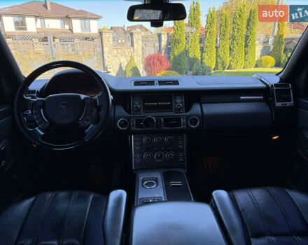 Чорний Ленд Ровер Рендж Ровер, об'ємом двигуна 4.37 л та пробігом 186 тис. км за 22500 $, фото 13 на Automoto.ua