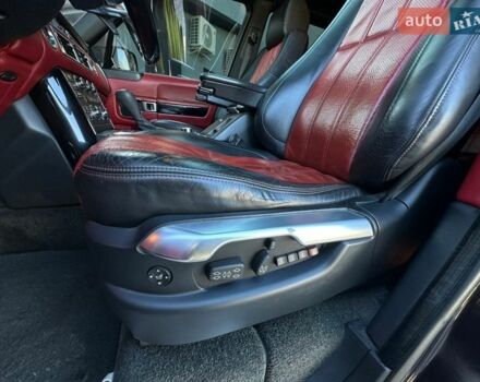 Чорний Ленд Ровер Рендж Ровер, об'ємом двигуна 5 л та пробігом 372 тис. км за 12500 $, фото 28 на Automoto.ua