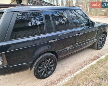 Черный Ленд Ровер Рендж Ровер, объемом двигателя 5 л и пробегом 137 тыс. км за 18000 $, фото 9 на Automoto.ua