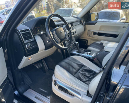 Чорний Ленд Ровер Рендж Ровер, об'ємом двигуна 5 л та пробігом 258 тис. км за 17000 $, фото 4 на Automoto.ua