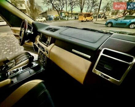 Черный Ленд Ровер Рендж Ровер, объемом двигателя 5 л и пробегом 265 тыс. км за 17999 $, фото 51 на Automoto.ua