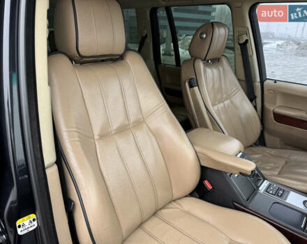 Чорний Ленд Ровер Рендж Ровер, об'ємом двигуна 4.37 л та пробігом 390 тис. км за 20500 $, фото 16 на Automoto.ua