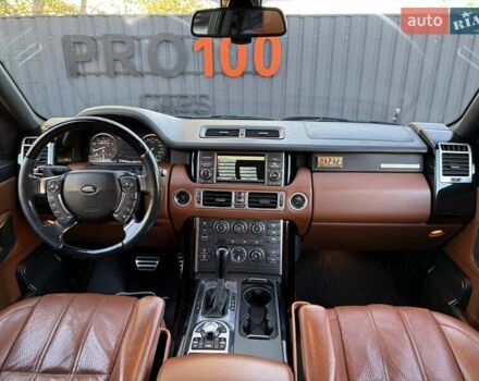 Черный Ленд Ровер Рендж Ровер, объемом двигателя 5 л и пробегом 230 тыс. км за 17900 $, фото 25 на Automoto.ua