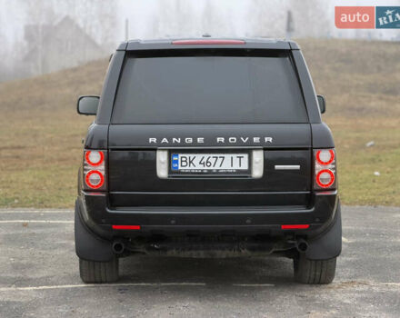 Черный Ленд Ровер Рендж Ровер, объемом двигателя 5 л и пробегом 195 тыс. км за 16000 $, фото 48 на Automoto.ua