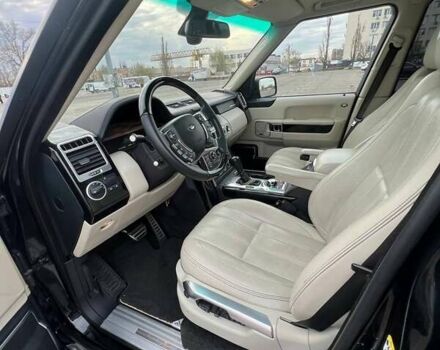 Черный Ленд Ровер Рендж Ровер, объемом двигателя 5 л и пробегом 175 тыс. км за 17500 $, фото 9 на Automoto.ua