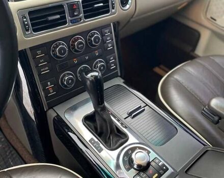 Чорний Ленд Ровер Рендж Ровер, об'ємом двигуна 5 л та пробігом 189 тис. км за 16500 $, фото 7 на Automoto.ua