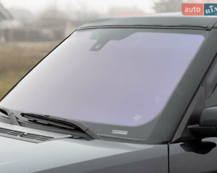 Черный Ленд Ровер Рендж Ровер, объемом двигателя 5 л и пробегом 195 тыс. км за 16000 $, фото 49 на Automoto.ua