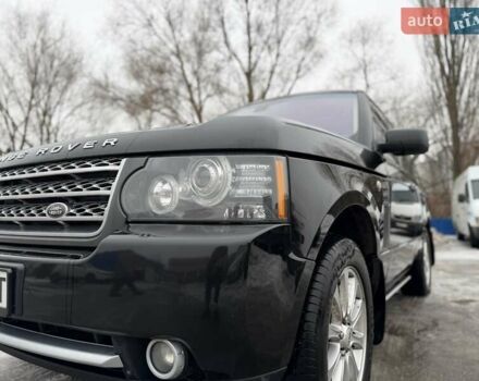 Чорний Ленд Ровер Рендж Ровер, об'ємом двигуна 5 л та пробігом 163 тис. км за 11990 $, фото 37 на Automoto.ua