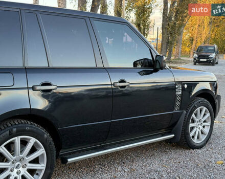Чорний Ленд Ровер Рендж Ровер, об'ємом двигуна 4.39 л та пробігом 186 тис. км за 19600 $, фото 25 на Automoto.ua
