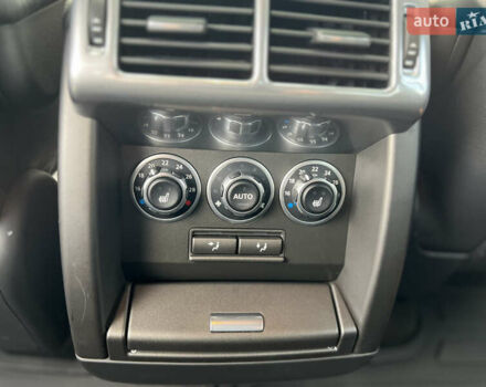 Чорний Ленд Ровер Рендж Ровер, об'ємом двигуна 5 л та пробігом 105 тис. км за 25000 $, фото 9 на Automoto.ua