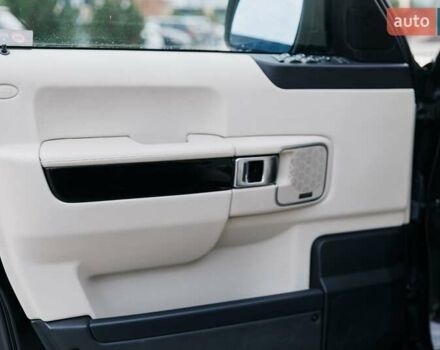 Чорний Ленд Ровер Рендж Ровер, об'ємом двигуна 4.37 л та пробігом 292 тис. км за 19900 $, фото 34 на Automoto.ua