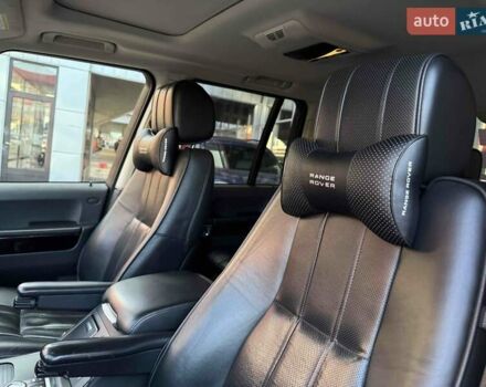 Черный Ленд Ровер Рендж Ровер, объемом двигателя 5 л и пробегом 179 тыс. км за 22900 $, фото 17 на Automoto.ua