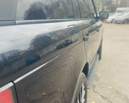 Черный Ленд Ровер Рендж Ровер, объемом двигателя 5 л и пробегом 200 тыс. км за 17999 $, фото 4 на Automoto.ua