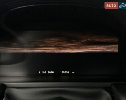 Чорний Ленд Ровер Рендж Ровер, об'ємом двигуна 5 л та пробігом 129 тис. км за 24999 $, фото 16 на Automoto.ua