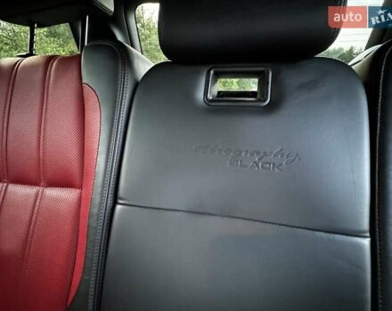 Чорний Ленд Ровер Рендж Ровер, об'ємом двигуна 5 л та пробігом 232 тис. км за 22000 $, фото 15 на Automoto.ua