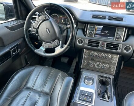 Чорний Ленд Ровер Рендж Ровер, об'ємом двигуна 4.37 л та пробігом 203 тис. км за 24000 $, фото 16 на Automoto.ua