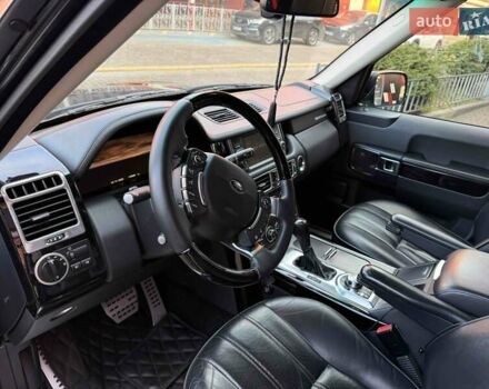Черный Ленд Ровер Рендж Ровер, объемом двигателя 5 л и пробегом 179 тыс. км за 22900 $, фото 16 на Automoto.ua