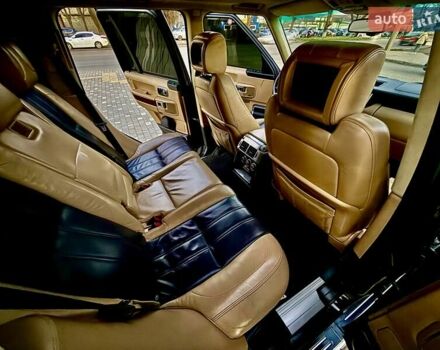 Черный Ленд Ровер Рендж Ровер, объемом двигателя 5 л и пробегом 265 тыс. км за 17999 $, фото 40 на Automoto.ua